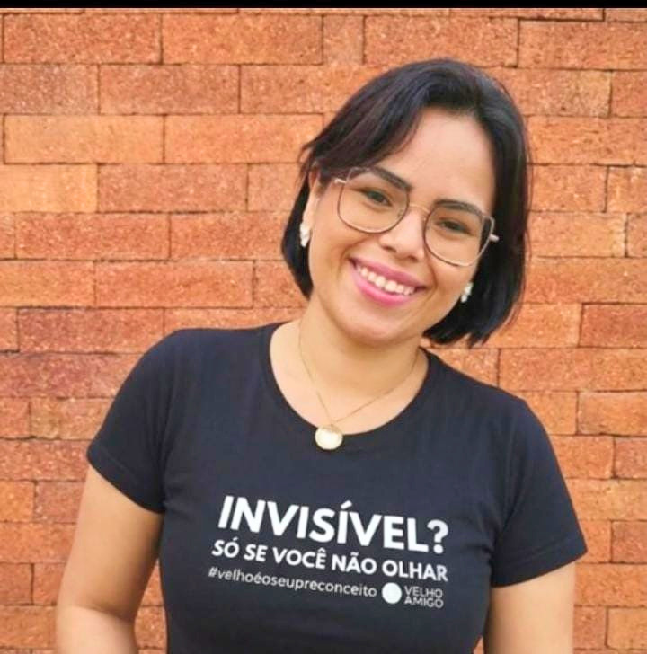Amanda Suelen Borges da Silva, autora do artigo e supervisora do NCI Regina Costa.